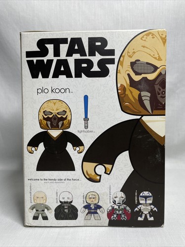 Star Wars Plo Moon Mighty Muggs Vinyl Figure Jedi Lightsaber - Picture 3 of 4