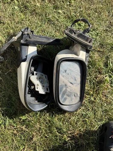 2004-2005 Acura TSX OEM Factory Left & Right LH RH Side View Mirrors NH624P