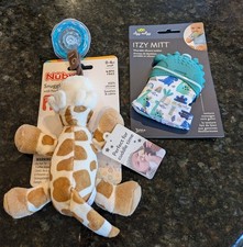 Nuby Pacifier Giraffe Plush 0-6 months with bonus Itzy Mitt for teething
