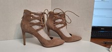 Nine West Lace Up Front Zip Back Pointed Toe Pumps Beige Suede US Size 9M