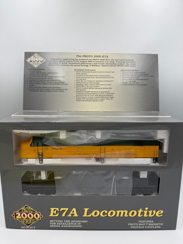 HO Walthers P2K 920-40958 E7A C&NW #5010-B. Factory DCC/Sound. NOS. | Zustand: New