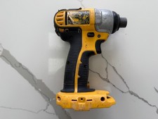 DEWALT DC825 18V IMPACT DRIVER CORDLESS PRO HEAVY DUTY TYPE10 250W BODY ONLY