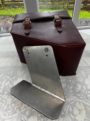 Chopper Style, Ledersatteltasche nach Maß mit Aluminium-Stützplatte
