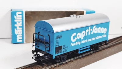 MÄRKLIN 4425 HO Wagon Frigorifique Capri-Sonne DB 1:87 1/87 - Photo 1/4