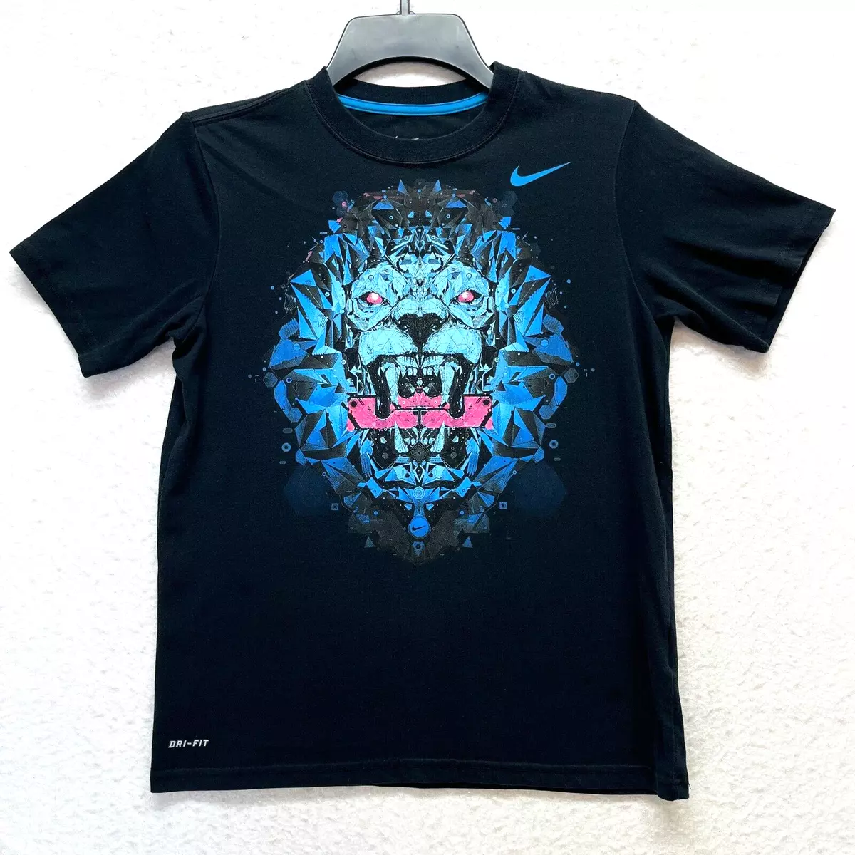 Nike 2024 lion shirt