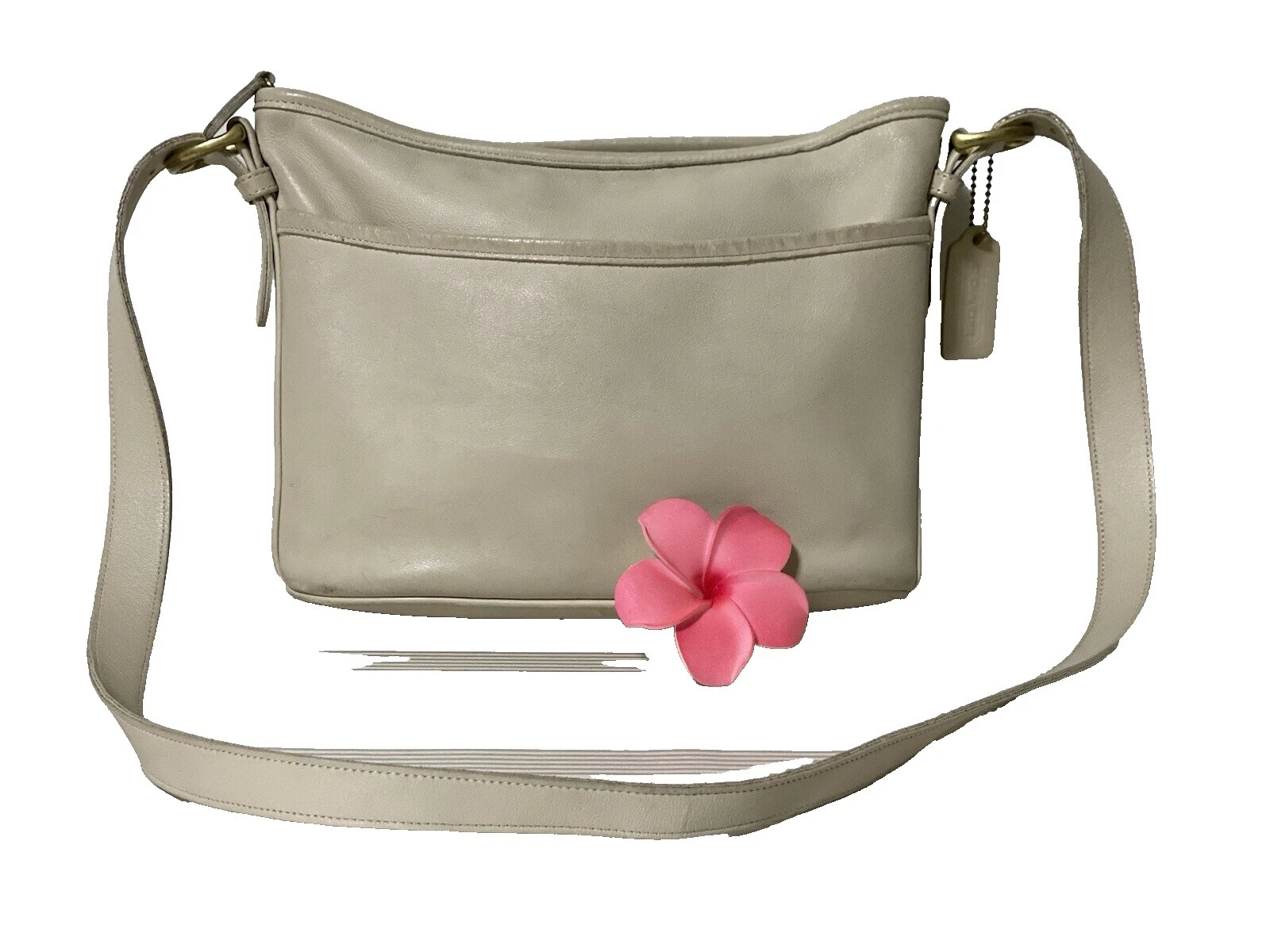 Coach Blanco de colección de ropa, calzado y accesorios