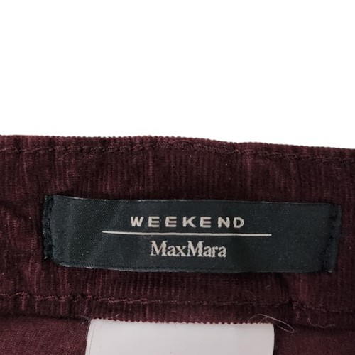 Pantaloni Max Mara Weekend 6 leggings elasticizzati in velluto a coste bordeaux vestibilità farfalla - Foto 2 di 14