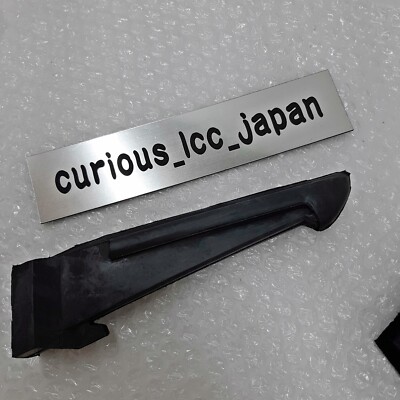 NISSAN OEM Z31 FAIRLADY Z Rubber Door Corner Cover Lh & Rh Set