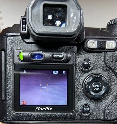 Fuji FinePix S5000 - Not Working, For Parts Only- 16MB xD Card 