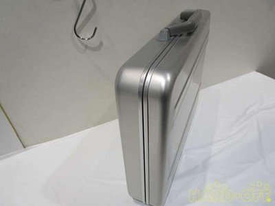 Japan Used Bag] Zerohallburton Silver Attache Case Unlocked With 
