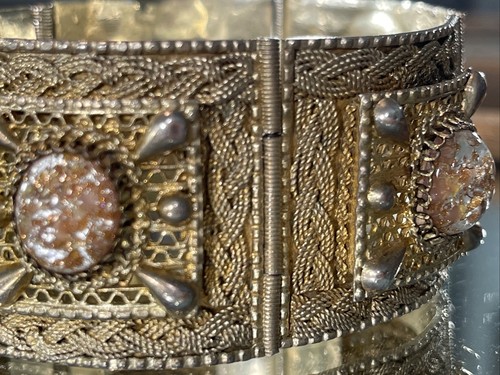 1930’s Sterling Vermeil Filligree & Pink Confetti Square Panel Bracelet - Picture 4 of 8