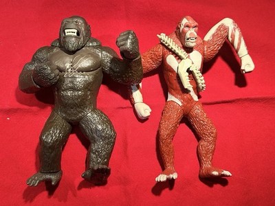 Set of 2 Skar King Godzilla x King Kong Figures  7  Playmates 2021