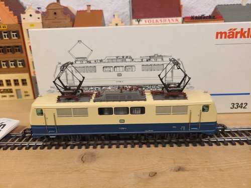 Märklin H0 3342 locomotora eléctrica BR 111 058-4 DB locomotora eléctrica tren rápido embalaje original plástico | Condition: Gebraucht