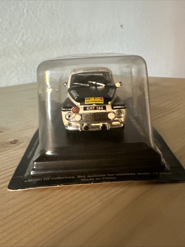 Modellino auto rally scala 1:43 Volvo PV544 safari diecast modellismo statico - Immagine 2 di 4
