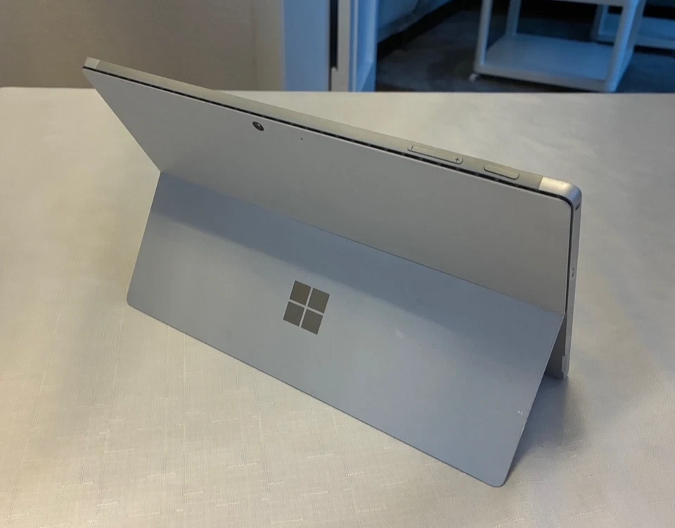 Microsoft Surface Pro 7 – Core i5-1035G4, 8 GB RAM, 128 GB SSD, 12,3” Touch, Win - Bild 4 von 4