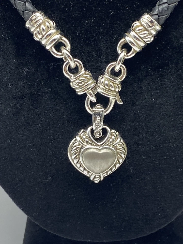 Collar Judith Ripka Plata Esterlina Cuero Cordón Corazón Colgante 17" 46.9g Foto 4 de 4