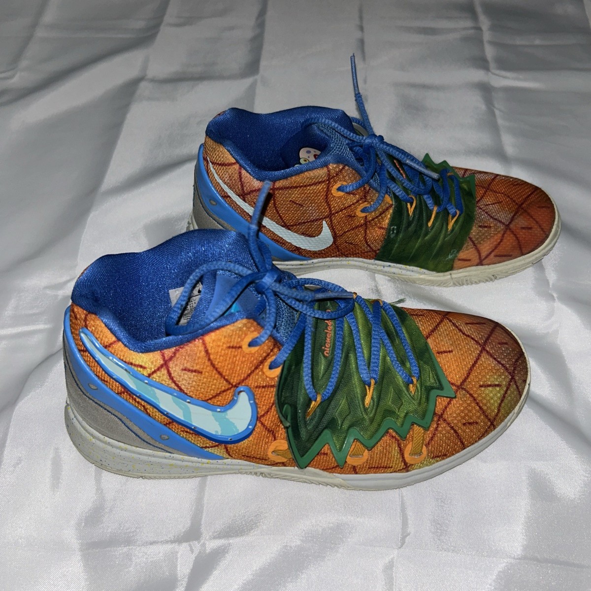 spongebob house nike shoes