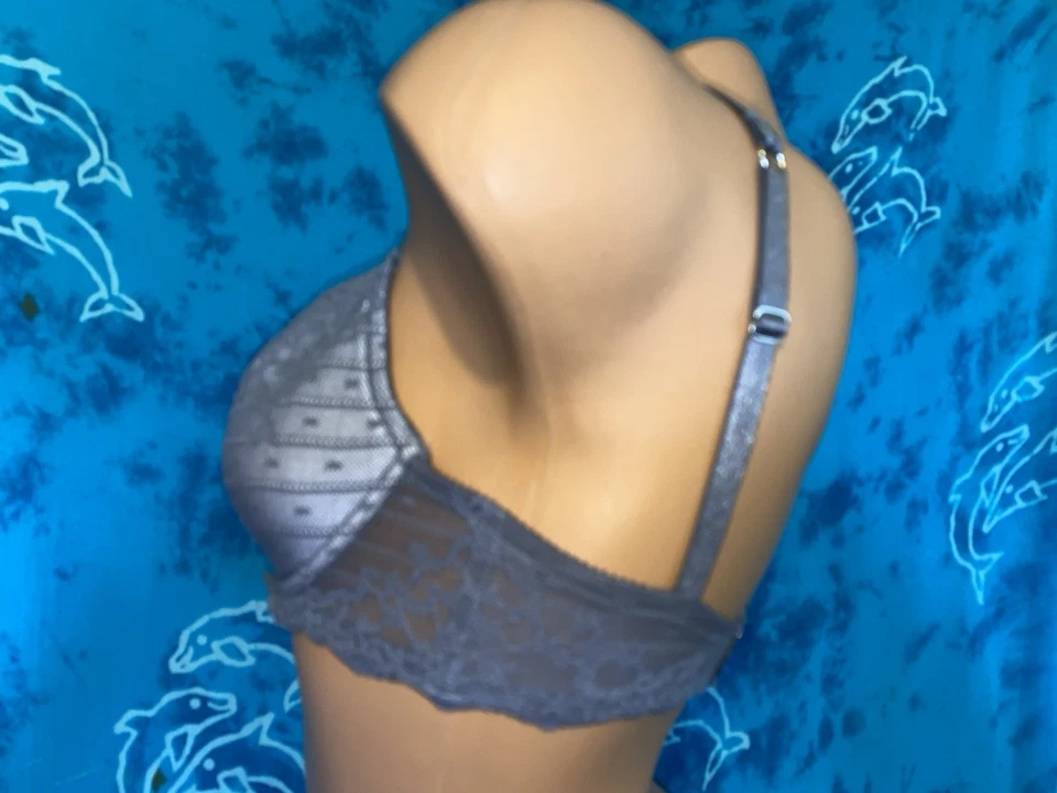 Chantelle 3082 Rive Gauche Dove Gray Lace Underwire Push Up Bra US 32DD -No Pads - Image 4 of 4