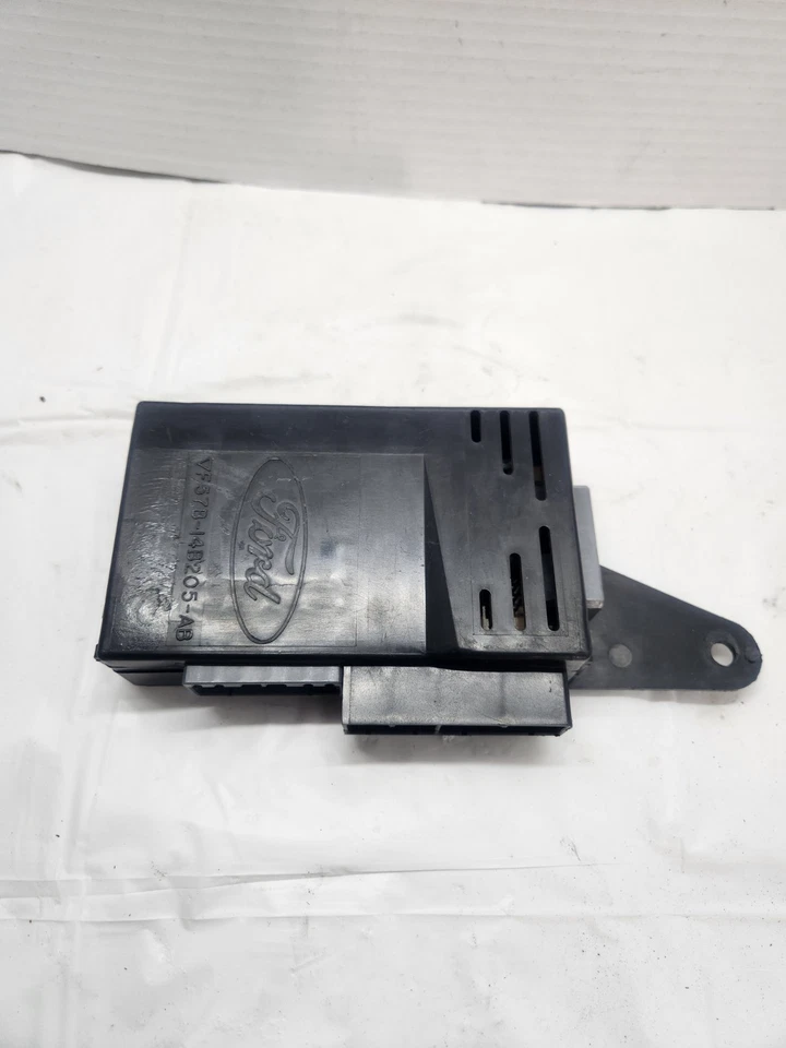 96 MAZDA B3000 RANGER GEM MÓDULO DE CONTROL ELECTRÓNICO MULTIFUNCIÓN F57B-14B205-AB Foto 2 de 3