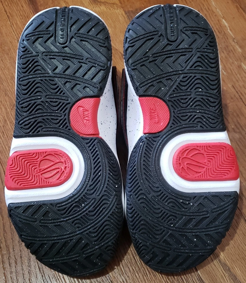 耐克鞋 儿童 尺码 11C 黑色 Red Team Hustle D 11 篮球 DV8994-003 — 第 3/4 张图片