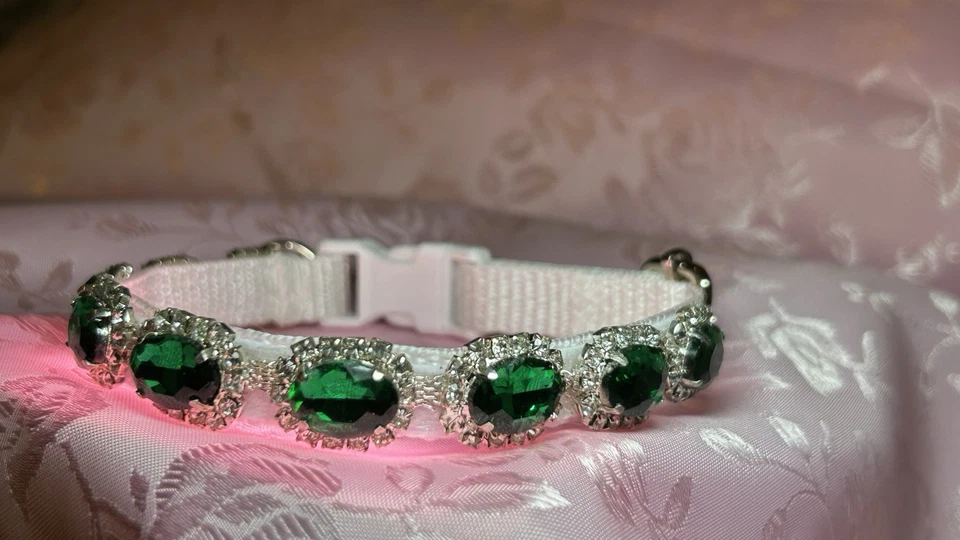 Gems! Emerald Green Rhinestones, Diamanté, Small Dog Collar. Minimal Adjustment - Image 2 of 4