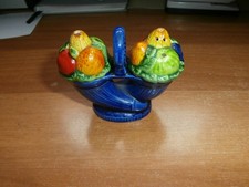 VINTAGE JAPANESE MARUTOMO WARE BLUE CRUET SALT AND PEPPER  FRUIT BASKET SHAPE