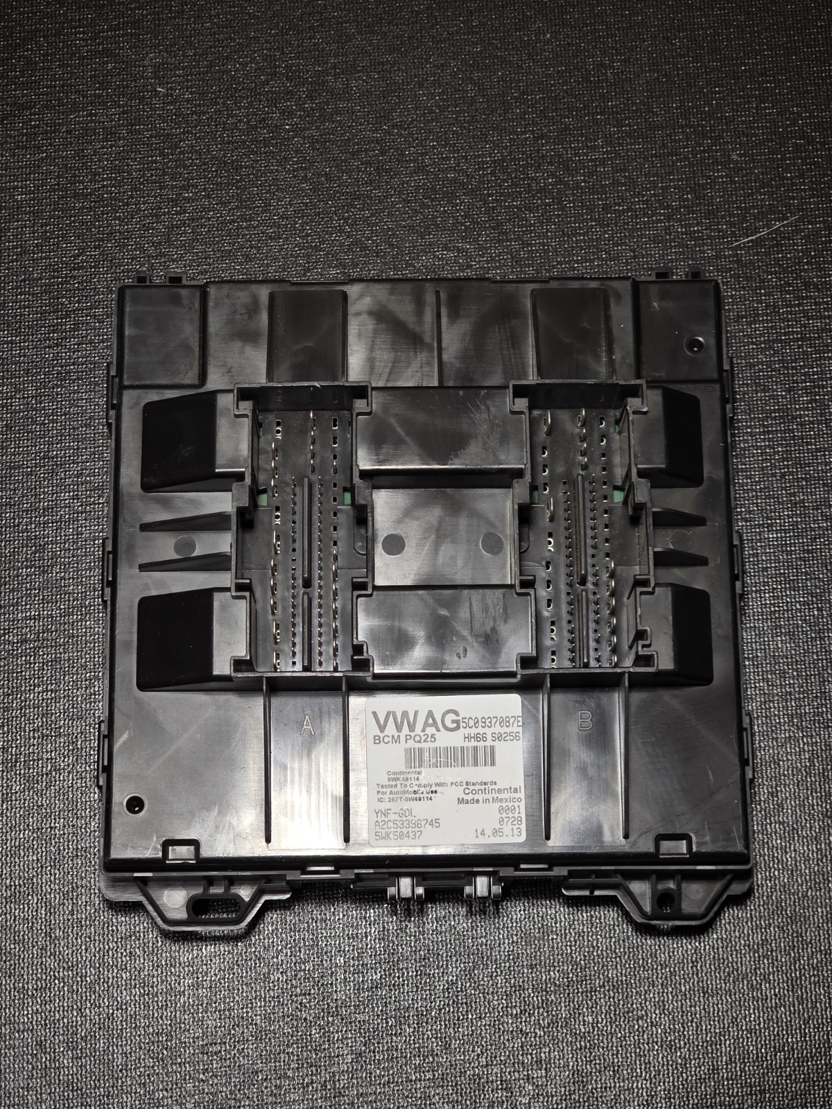 11-14 Volkswagen VW Jetta Body Control Module BCM BCU OEM 5C0937087E
