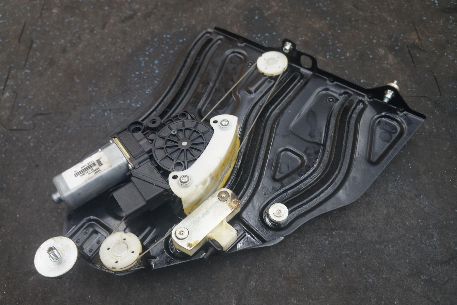 Rear Right Quarter Window Glass Regulator Motor 69845100 Ferrari California 2010