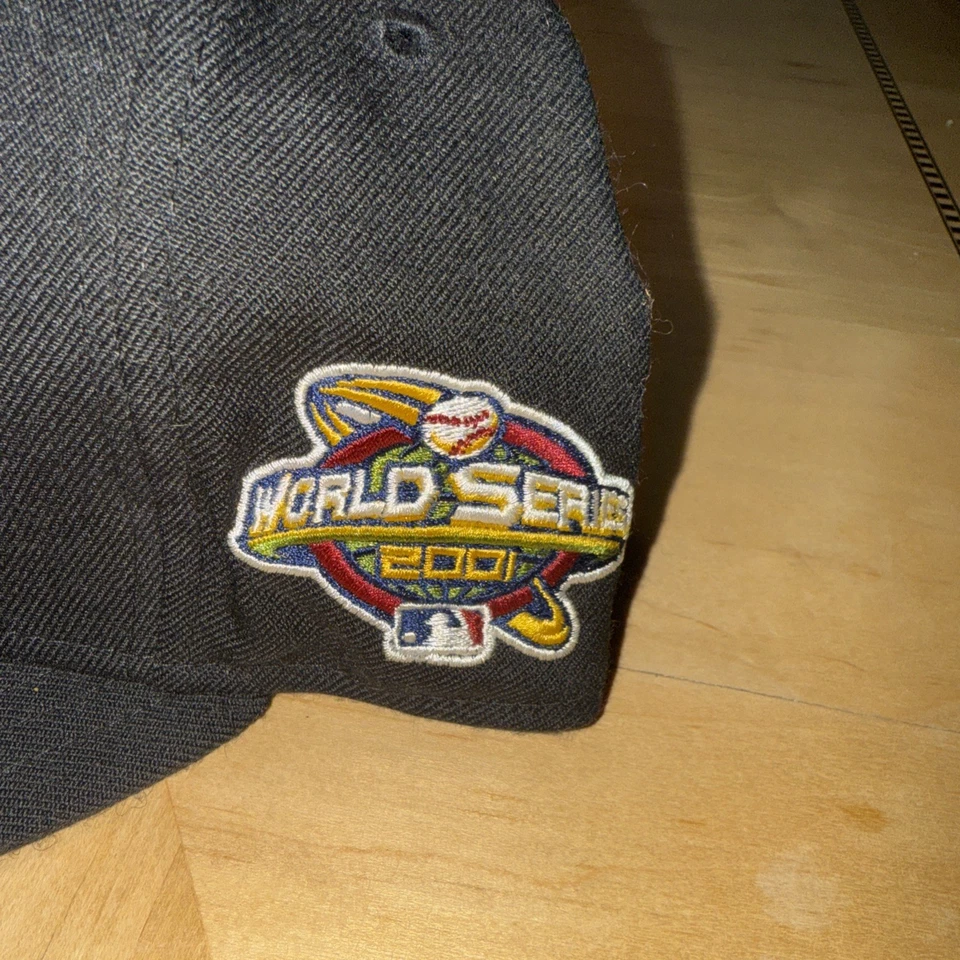 New Era Arizona Diamondbacks Black Fitted Hat MLB 2001 World Series Cap 7 3/8 - Image 3 of 4