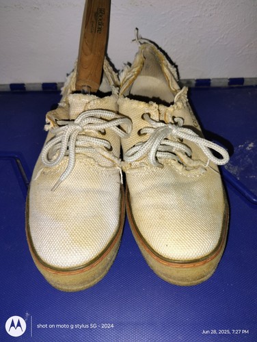 Guess Jeans Canvas Burlap Lace Up Loafer Casual Distressed Shoes