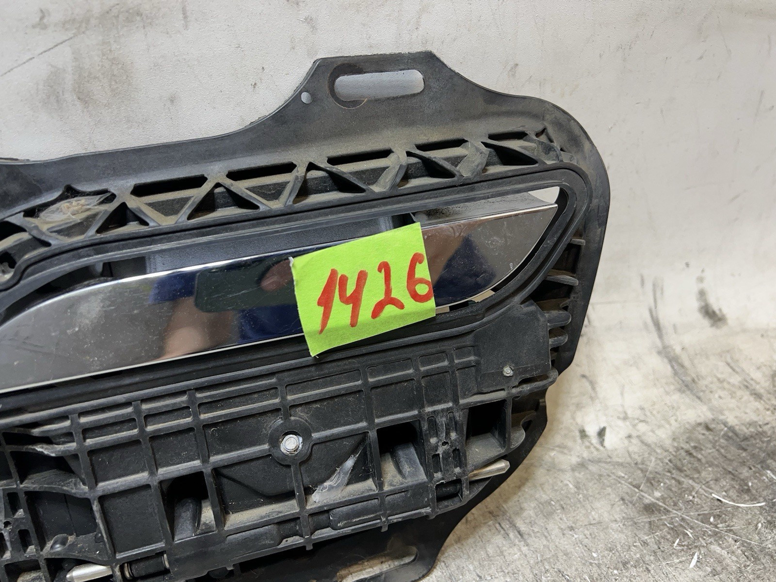 🧷12-15 Model S Rear Driver Side Exterior Door Handle Outer Left LH 1008982-00-H