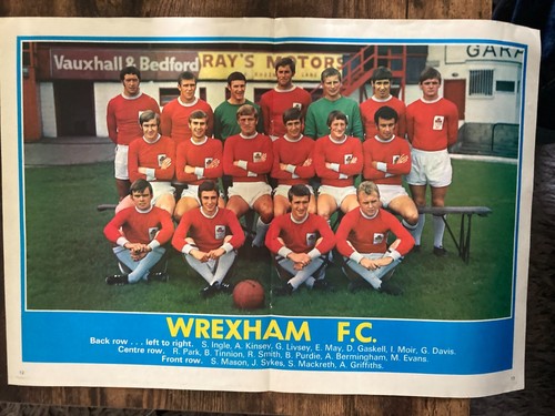 Team and player posters 1960s 1970s 1980s 1990s magazine comic A4 centre spread - Picture 47 of 91