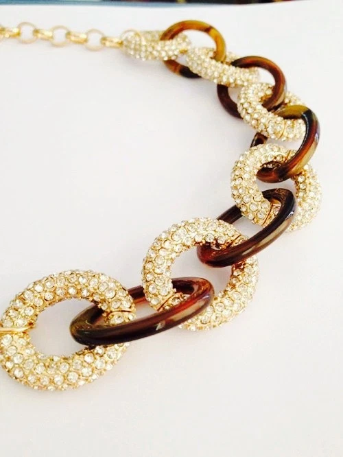 NWOT Chunky Faux Tortoise Shell Gold Pave Crystal Chain Link Bib Necklace Collar - Image 2 of 2