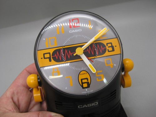Vtg 80s Casio AC-100 Robot Alarm Clock Silver Face w/Black Body Japan NOS w/Box - Picture 11 of 19