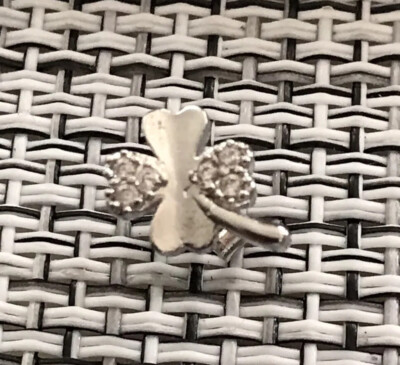 Tiny Shamrock PIERCED EARRINGS 4 LEAF CLOVER STUDS SILVERTONE RS FASHION Jewelry