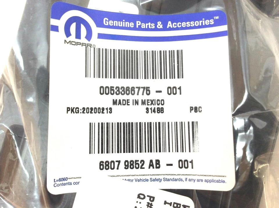 Dodge Journey 2011-2020 delantero derecho pasajero antiniebla nido de abeja agujero enchufe nuevo OEM Foto 4 de 4