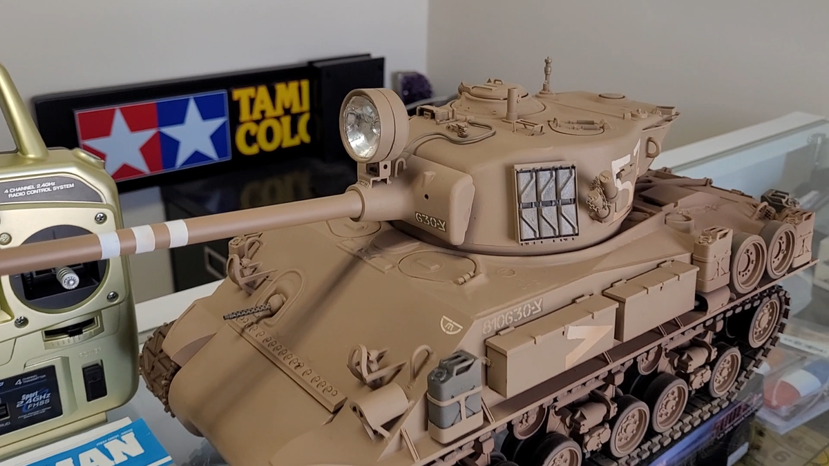 Tamiya 1/16 R/C M51 Super Sherman Tank Full Option DMD Control