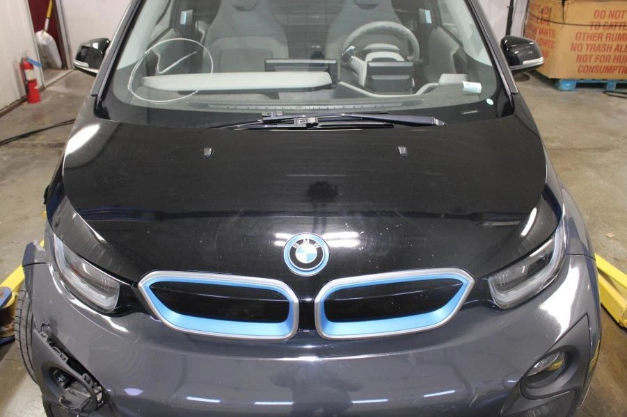 2015 BMW i3 Used Hood Panel 4DR HTBK GRY Local Pick Up Only - Stock C23095 Foto 4 de 4