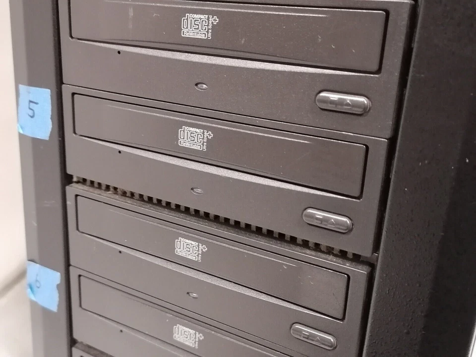 FOR PARTS EZ Dupe - 1:11 CD/DVD Duplicator Model: EDL11 - Image 2 of 4