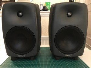 genelec 8250a
