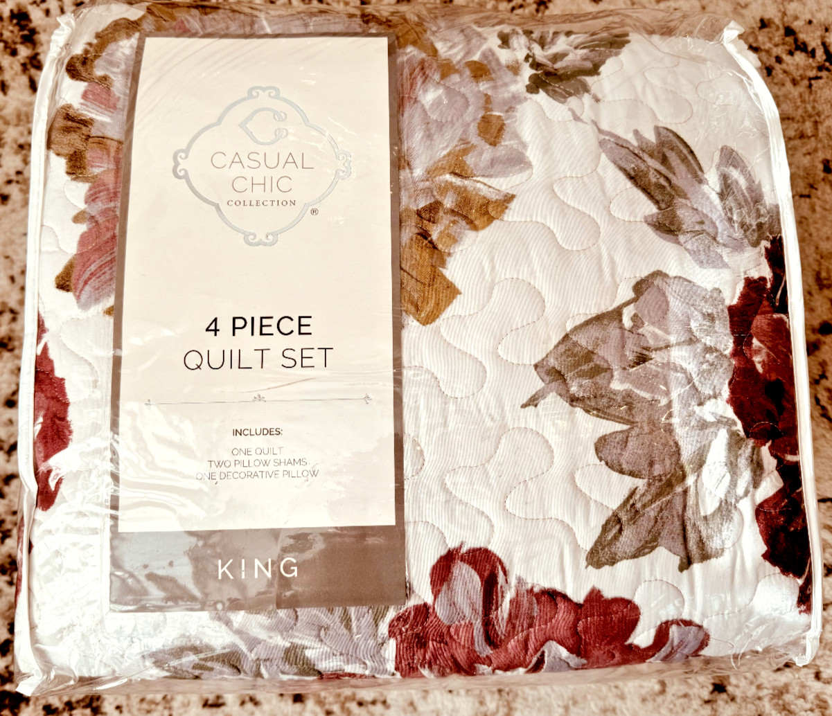 Lenka Gray Floral King Quilt Set – 4-Piece QLE-3629 – Casual Chic – New Sealed