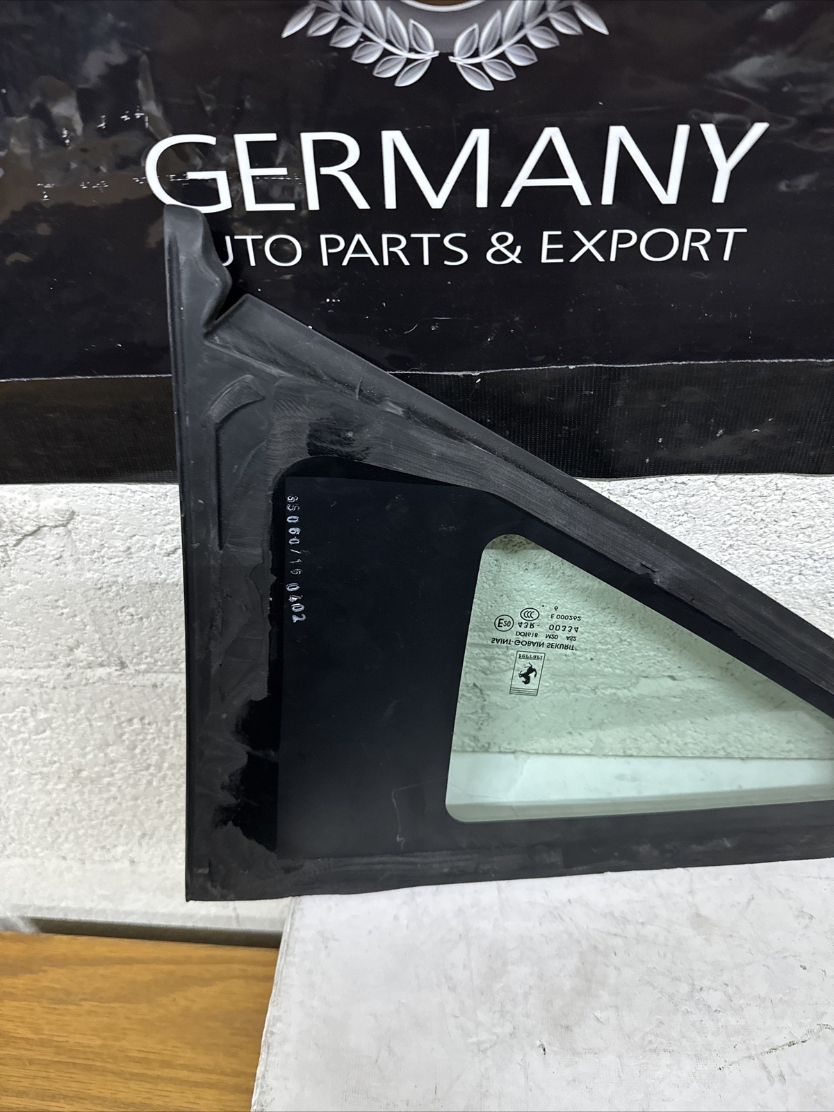Ferrari  488 GTB - LH Rear  QuarterGlass Oem Used Item# 798