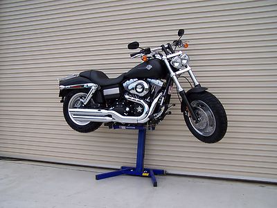 EazyRizer Big Blue Motorcycle lift, Harley Davidson Lift All Motorcycles  UK