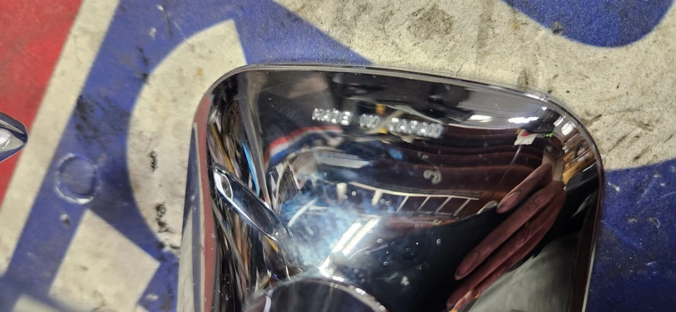 Espejo cromado puerta izquierda Datsun 71-79 1200 610 710 b210 620 OEM 4" Foto 3 de 4