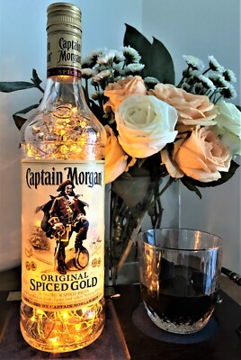 Captain Morgan Rum Flaschenlicht, Original Top, 100 Lichter, warmweiß.