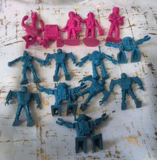 Lot Of 14 Tim Mee Toys Galaxy Laser Star Team Space Action Figures Aliens VTG