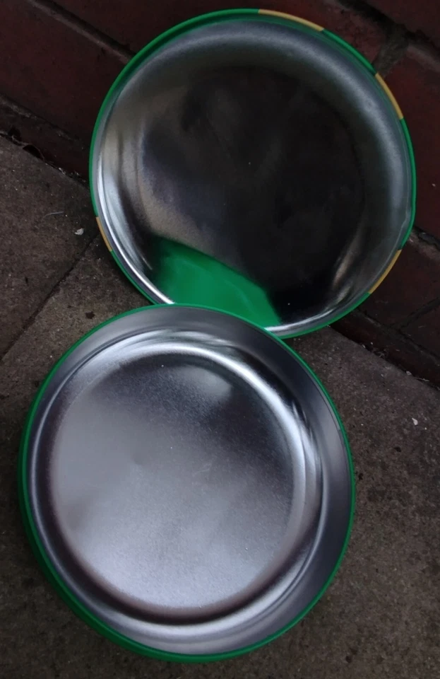 M&M's Round Metal Snap Shut Collectors Box Tin Container EMPTY 18.5cm - Image 3 of 3