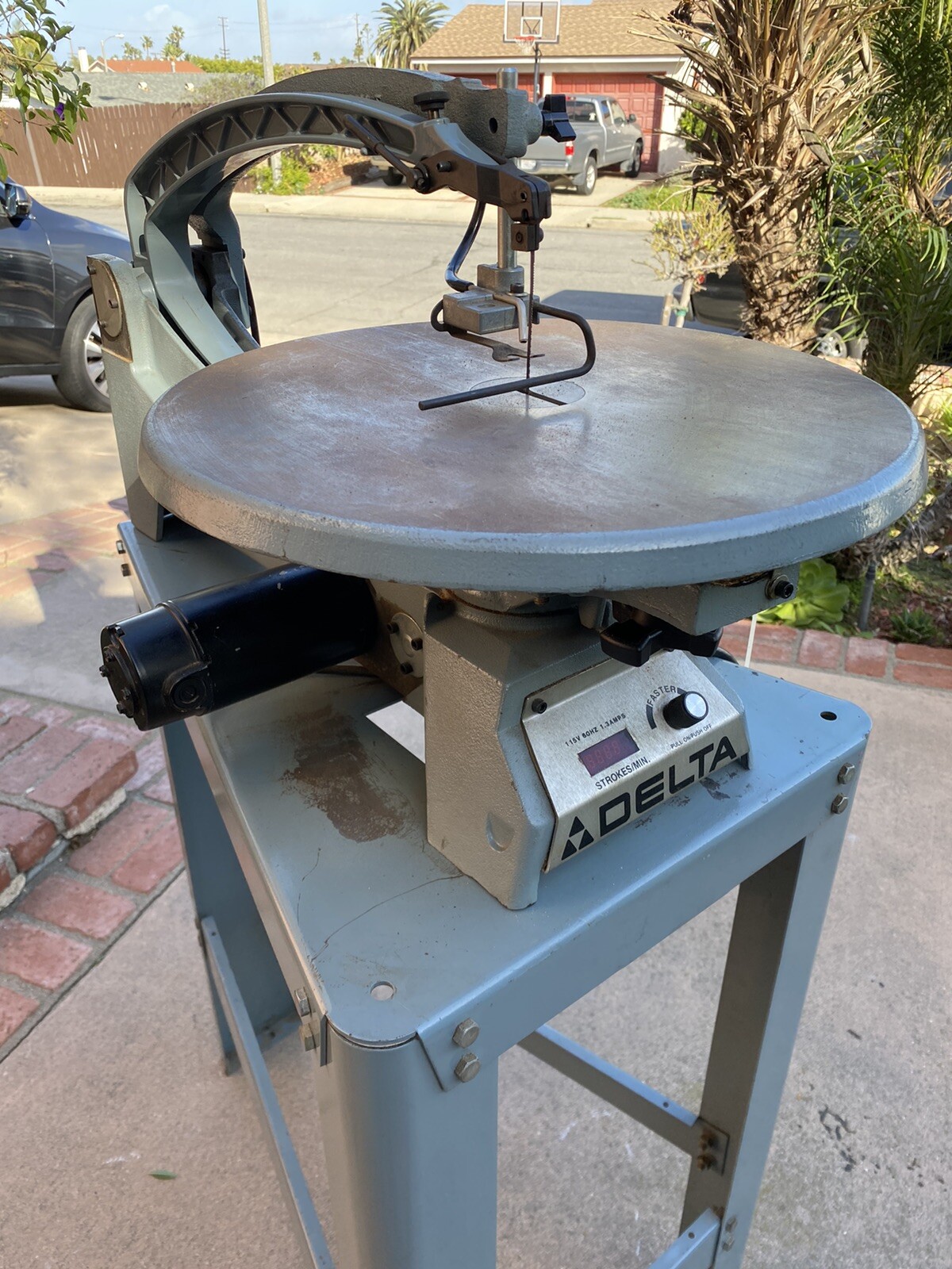 Delta Scro1l Saw Model 40601 115V Excellent Condition eBay