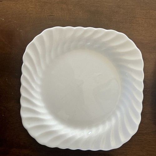 Johnson Brothers Snow White Regency Ironstone 7.5" Square Salad Plates Set of 4 - Picture 3 of 10