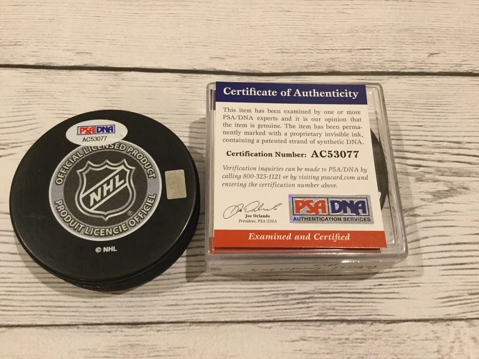 Bill Guerin Signed 94/95 New Jersey Devils Stanley Cup Hockey Puck PSA/DNA COA a - Image 2 of 2